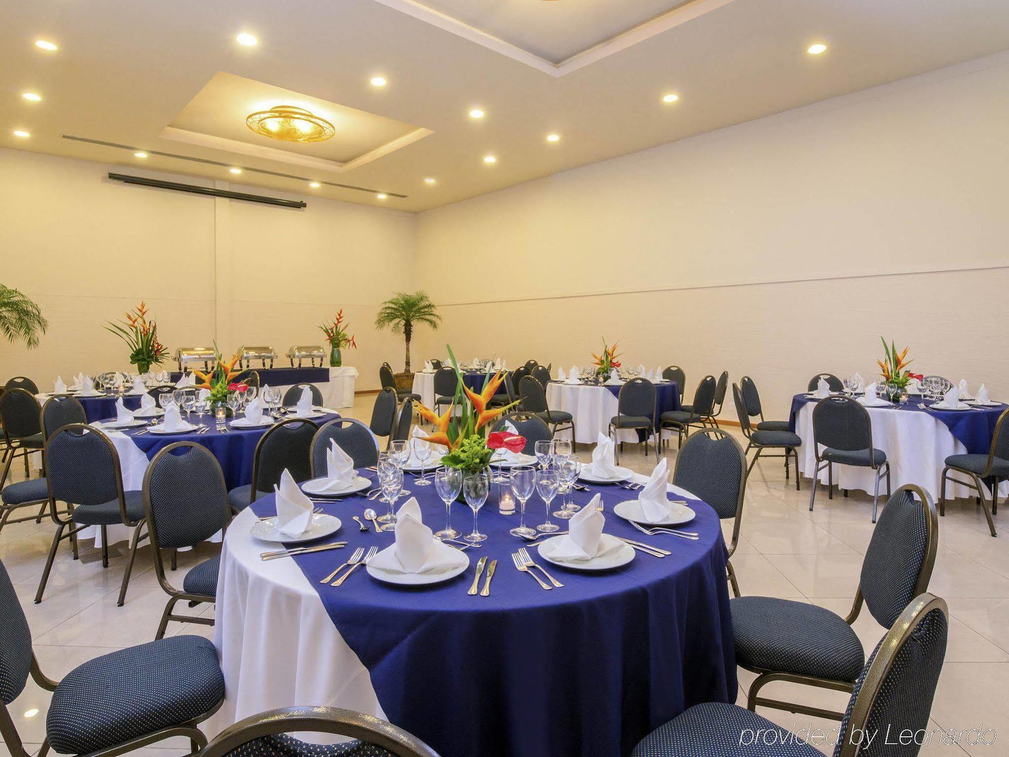 Blue Tree Premium Hotel 4*