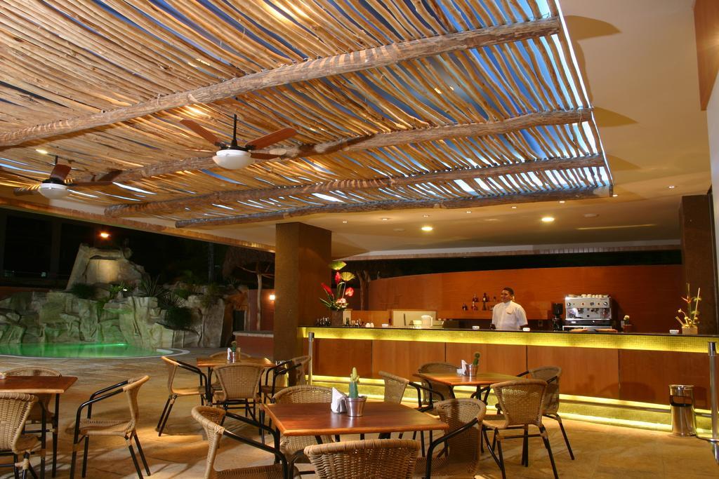 Blue Tree Premium Hotel 4*
