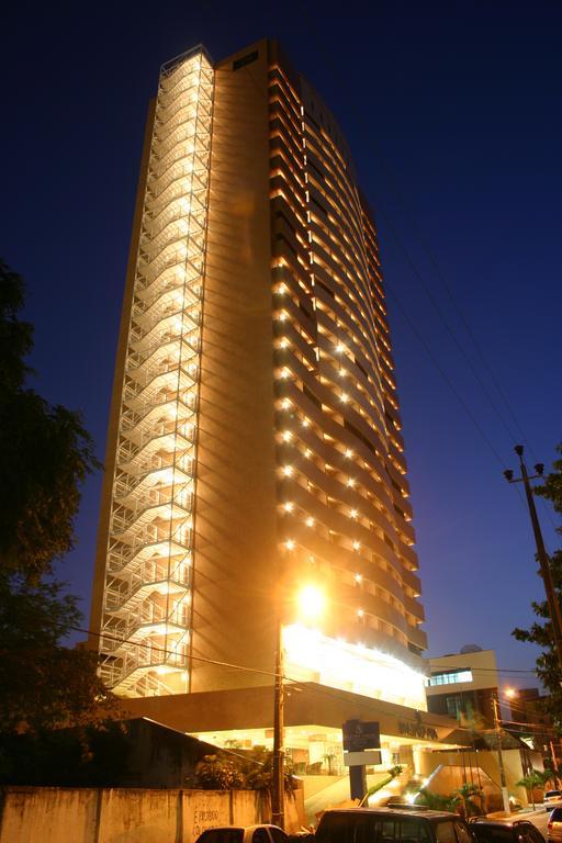 Blue Tree Premium Hotel